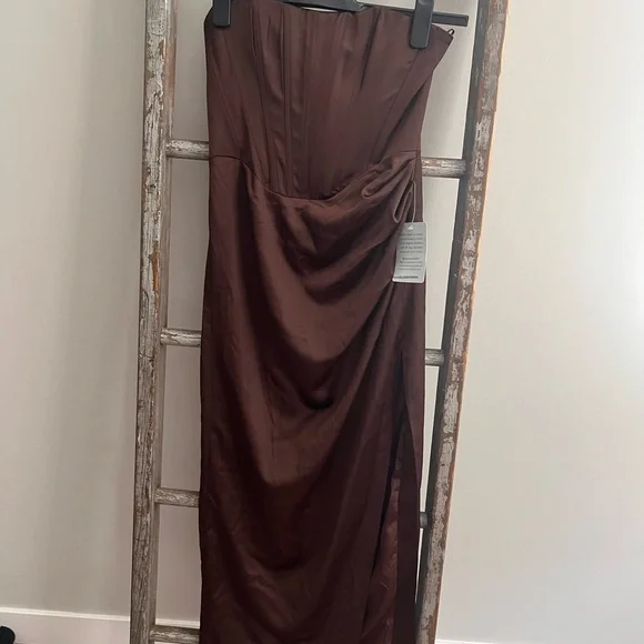 Bardot Strapless Brown Dress - Picture 2 of 8